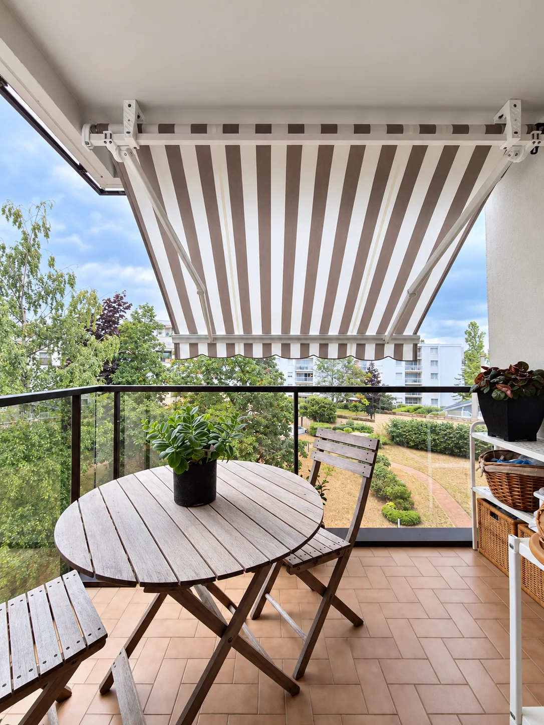 Store banne sur balcon