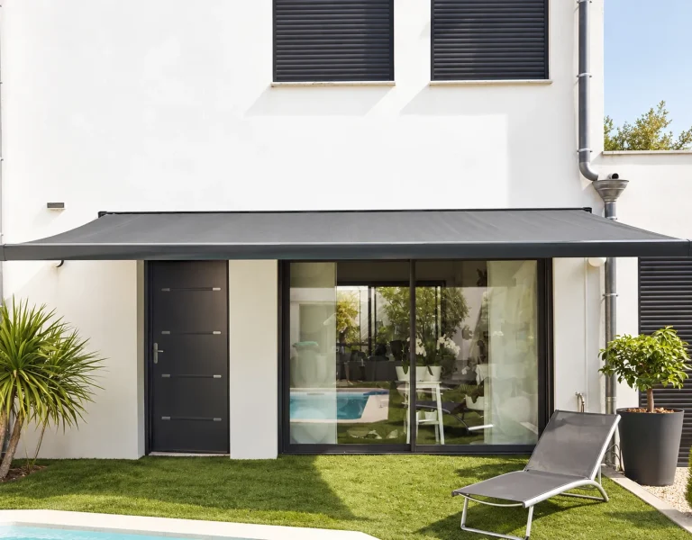 Terrasse maison individuelle —